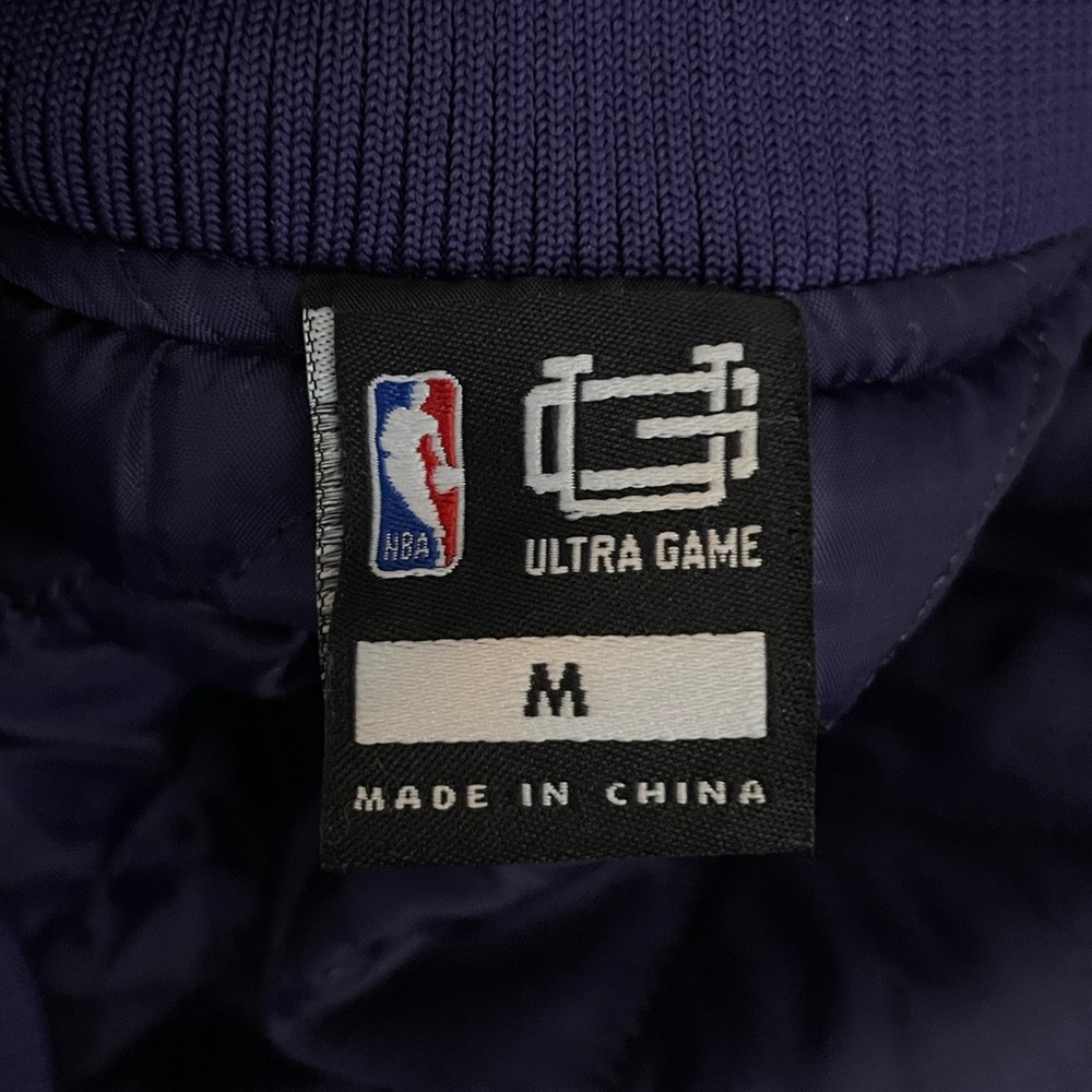 Phoenix Suns M Ultra Game satin bomber jacket purple - Picture 6 of 8
